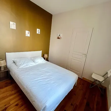 Spacious House For 8 People *