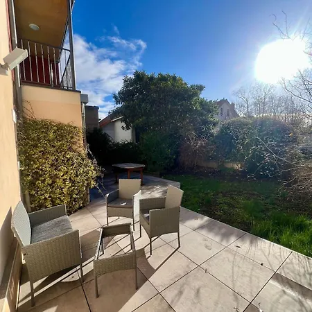 Holiday home Spacious House For 8 People *